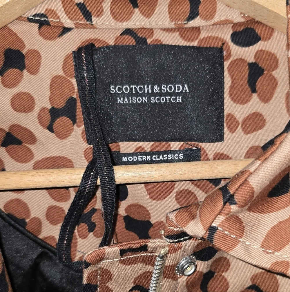 Scotch & Soda chic trench